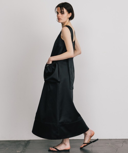 CREDONA(クレドナ)の「TENT DRESS/テントドレス(ワンピース・レディース・ブラック・1/0)」の4枚目の写真