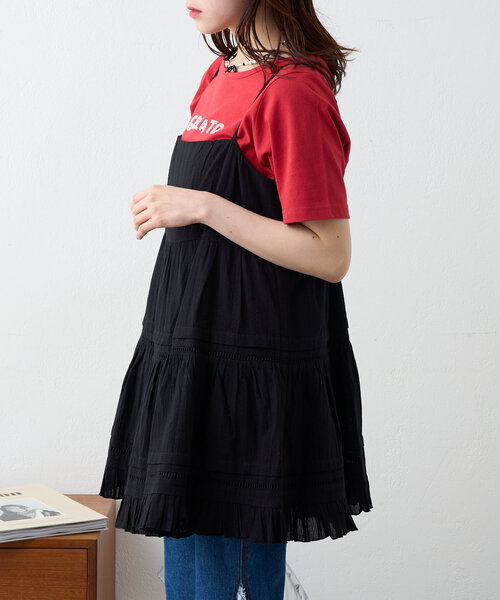 w closet（ダブルクローゼット）の「コットンフリルミニワンピ（チュニック・レディース・ブラック/オフホワイト・FREE）」の5枚目の写真