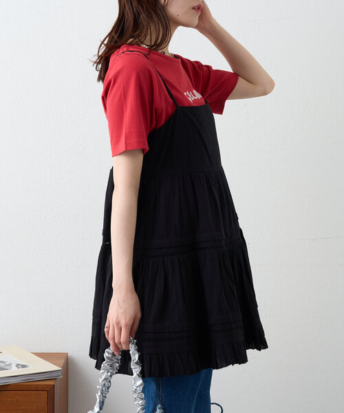 w closet（ダブルクローゼット）の「コットンフリルミニワンピ（チュニック・レディース・ブラック/オフホワイト・FREE）」の7枚目の写真