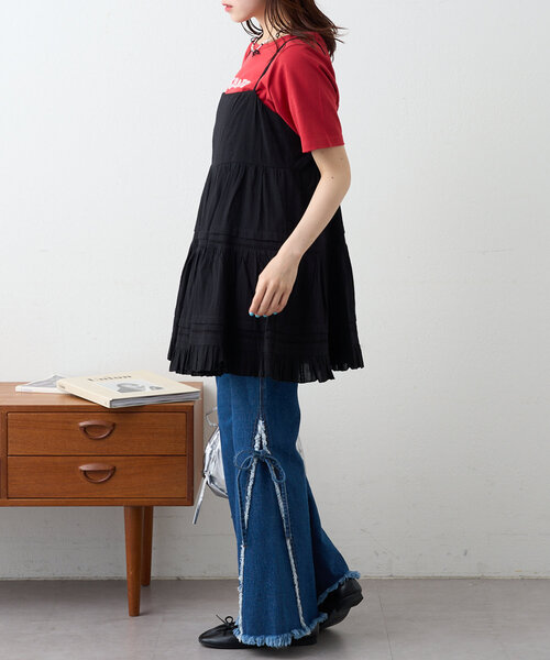 w closet（ダブルクローゼット）の「コットンフリルミニワンピ（チュニック・レディース・ブラック/オフホワイト・FREE）」の14枚目の写真