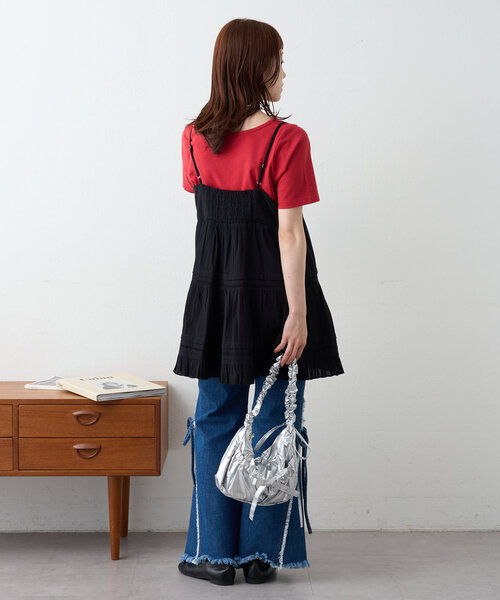 w closet（ダブルクローゼット）の「コットンフリルミニワンピ（チュニック・レディース・ブラック/オフホワイト・FREE）」の15枚目の写真