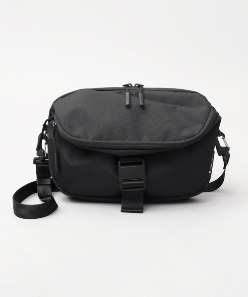 NAUTICA(ノーティカ)の「CORDURAポリエステル マグネットバックル 横型 ショルダーバッグ スリーブポケット付き(ショルダーバッグ・メンズ・ブラック・FREE)」の21枚目の写真