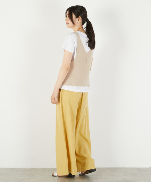 MELROSE claire（メルローズ クレール）の「【麻タッチ片畦キャミ型ベスト】（ベスト・レディース・ベージュ/ブラック/チャコールグレー・FREE）」の6枚目の写真