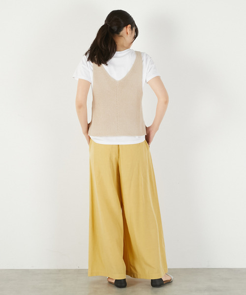 MELROSE claire（メルローズ クレール）の「【麻タッチ片畦キャミ型ベスト】（ベスト・レディース・ベージュ/ブラック/チャコールグレー・FREE）」の7枚目の写真