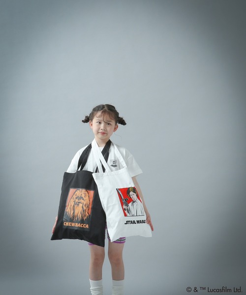 LOWRYS FARM（ローリーズファーム）の「ＳＴＡＲ　ＷＡＲＳ／トートＢＡＧ　451876（トートバッグ・キッズ・ブラック/ホワイト・FREE）」の3枚目の写真