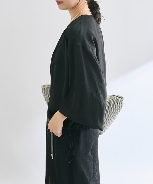 RIVE DROITE（リヴドロワ）の「【接触冷感】アセテートツイルブルゾン（ブルゾン・レディース・ブラック/カーキ/ホワイト系その他・FREE）」の5枚目の写真