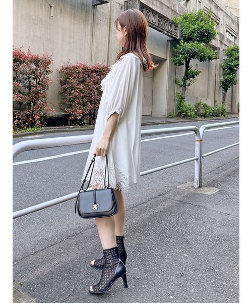 エンブロイダリーラッフルミニワンピース（ワンピース）｜SNIDEL