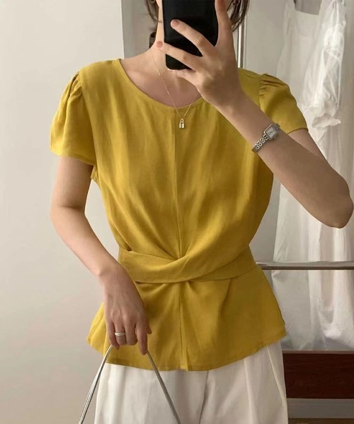 BANICO(バニコ)の「ウエストリボンブラウス (SS)(Tシャツ/カットソー・レディース・ブルー/ブラック/ピンク/ホワイト/イエロー・FREE)」の1枚目の写真