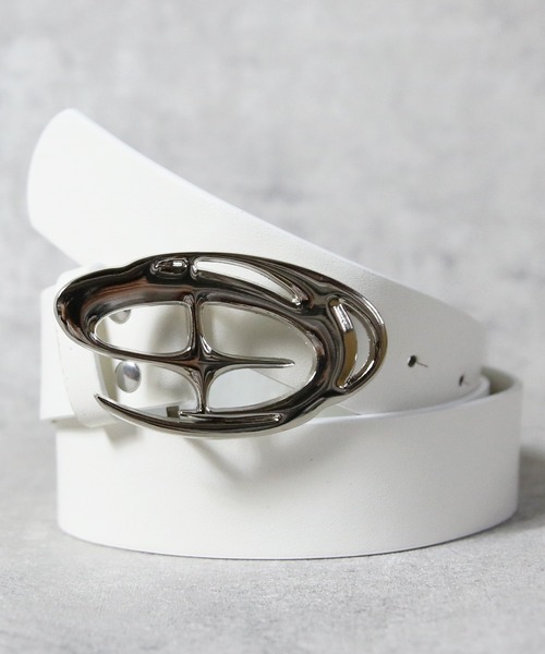 ８(eight)（エイト）の「メタルロゴバックルベルト（ベルト・メンズ・ブラック/ダークブラウン/ホワイト・FREE）」の2枚目の写真