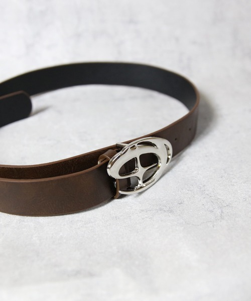 ８(eight)（エイト）の「メタルロゴバックルベルト（ベルト・メンズ・ブラック/ダークブラウン/ホワイト・FREE）」の7枚目の写真