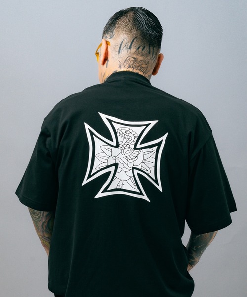 MFC STORE（エムエフシーストア）の「Classic clothing x MFC STORE ORIGINAL N.A.C IRON CROSS S/S TEE（Tシャツ/カットソー・メンズ・ブラック×ホワイト/ホワイト×ブラック・M/L/XL/S）」の19枚目の写真