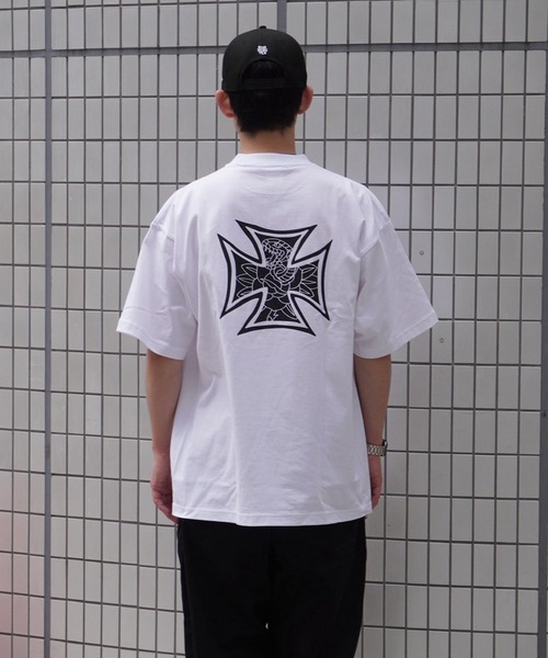 MFC STORE（エムエフシーストア）の「Classic clothing x MFC STORE ORIGINAL N.A.C IRON CROSS S/S TEE（Tシャツ/カットソー・メンズ・ブラック×ホワイト/ホワイト×ブラック・M/L/XL/S）」の10枚目の写真