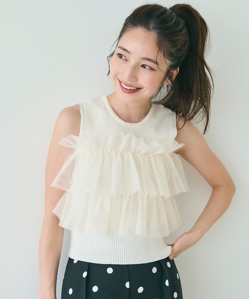 coca(coca)(コカ)の「ノースリーブフリルニット(ニット/セーター・レディース・アイボリー/ブラック・S/M/L)」の3枚目の写真