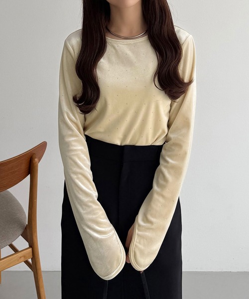 callautia(カラウティア)の「バックオープンストーンベロアカットソー(Tシャツ/カットソー・レディース・ライトベージュ/ブラック/チャコール・LARGE/MEDIUM/SMALL)」の8枚目の写真