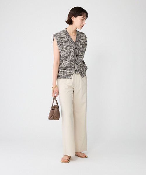 BABYLONE(バビロン)の「ミックスカラーノースリニット(ベスト・レディース・ブラック/ピンク・フリー)」の5枚目の写真