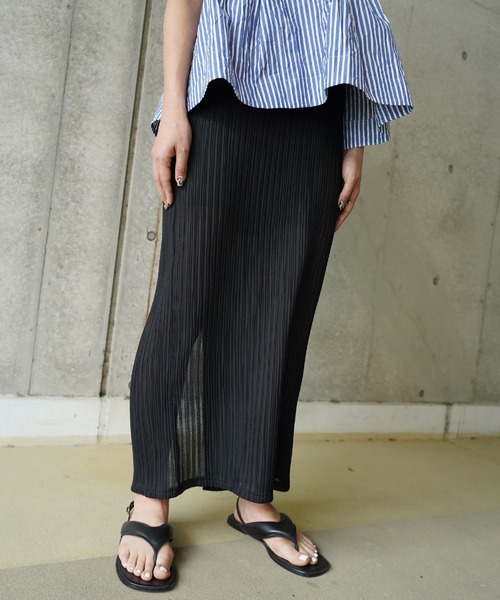 THINGS THAT MATTER(シングス ザット マター)の「PEPLUM CONFORMS LONG DRESS / ペプラムコンフォームドレス(ワンピース・レディース・ブラック/イエロー/ストライプ・1/2)」の22枚目の写真