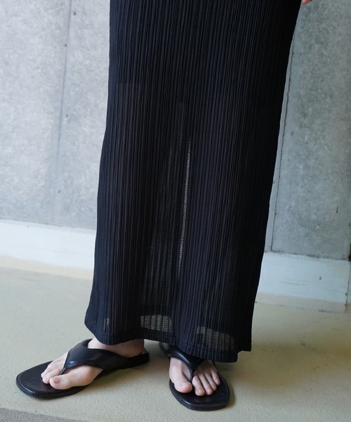 THINGS THAT MATTER(シングス ザット マター)の「PEPLUM CONFORMS LONG DRESS / ペプラムコンフォームドレス(ワンピース・レディース・ブラック/イエロー/ストライプ・1/2)」の13枚目の写真
