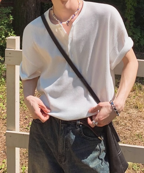 NOWLE（ノウル）の「【NOWLE】リラックス ワッフル ヘンリーネック 半袖 Tシャツ（Tシャツ/カットソー・メンズ・ホワイト/ライトグレー・X-LARGE/LARGE/MEDIUM）」の5枚目の写真