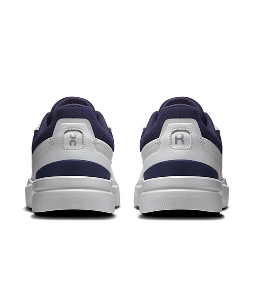 On（オン）の「ON/オン メンズ スニーカー THE ROGER Advantage ロジャー 3MF3064（スニーカー・メンズ・ブラック×ブラック/ホワイト×ホワイト/ホワイト×ブルー/ホワイト×ネイビー・27.0cm/28.0cm/29.0cm/30cm/31cm/26.5cm/27.5cm/26.0cm）」の18枚目の写真