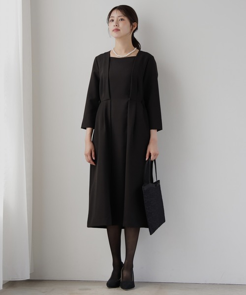 DRESS PLUS(ドレスプラス)の「立体感が魅力のフォーマルワンピース(ドレス・レディース・ブラック/ネイビー・XL/L/M)」の21枚目の写真