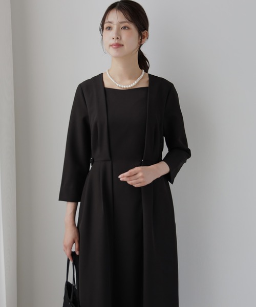 DRESS PLUS(ドレスプラス)の「立体感が魅力のフォーマルワンピース(ドレス・レディース・ブラック/ネイビー・XL/L/M)」の22枚目の写真
