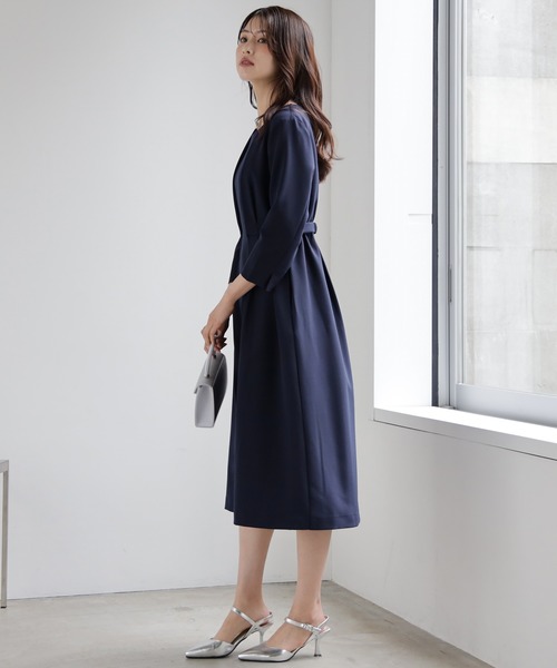 DRESS PLUS(ドレスプラス)の「立体感が魅力のフォーマルワンピース(ドレス・レディース・ブラック/ネイビー・XL/L/M)」の6枚目の写真