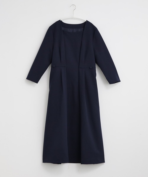 DRESS PLUS(ドレスプラス)の「立体感が魅力のフォーマルワンピース(ドレス・レディース・ブラック/ネイビー・XL/L/M)」の11枚目の写真
