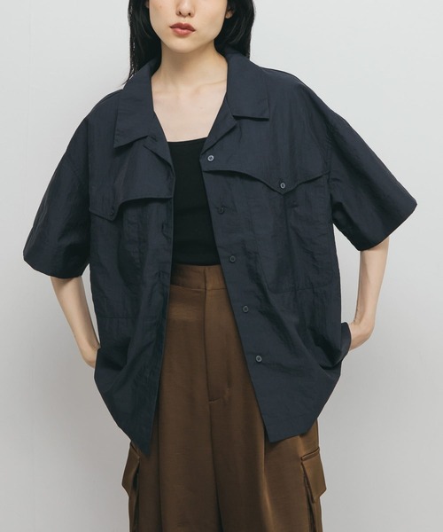 KBF（ケイビーエフ）の「ポケットデザインルーズシャツ（シャツ/ブラウス・レディース・アイボリー/ブラウン系その他/ネイビー・ONE）」の10枚目の写真