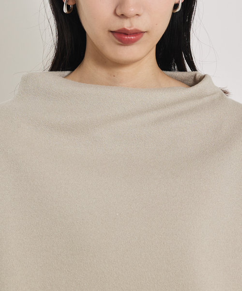 qualite（カリテ）の「ブークレーボトルネックカットソー/秋服/冬服/オフィスカジュアル（Tシャツ/カットソー・レディース・アイボリー/ブラック/グレイッシュベージュ・フリー）」の15枚目の写真