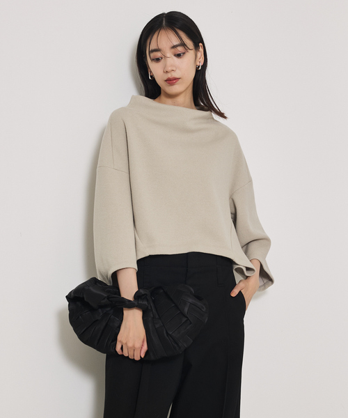 qualite（カリテ）の「ブークレーボトルネックカットソー/秋服/冬服/オフィスカジュアル（Tシャツ/カットソー・レディース・アイボリー/ブラック/グレイッシュベージュ・フリー）」の17枚目の写真