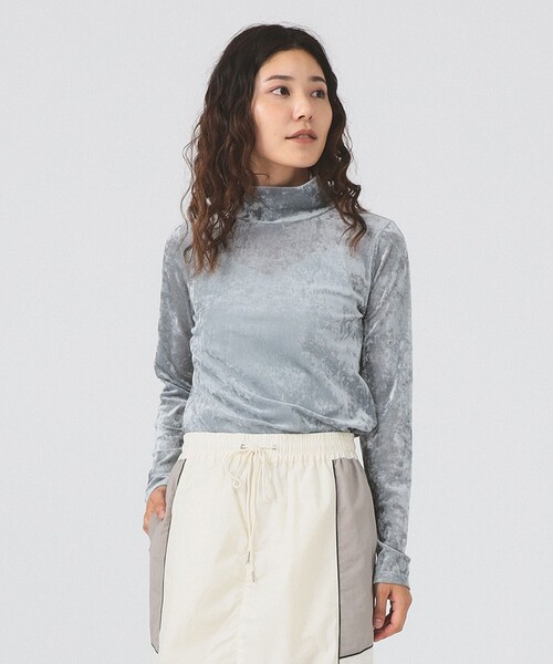 Ray BEAMS（レイビームス）の「ベロア チュール ハイネック トップス（Tシャツ/カットソー・レディース・サックスブルー/ブラック/ホワイト系その他6・ONE SIZE）」の3枚目の写真