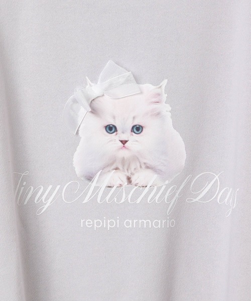 repipi armario(レピピ アルマリオ)の「【girly line】CATリボンカタアキトップス(スウェット・キッズ・サックスブルー/アイボリー/グレー・LARGE/MEDIUM/SMALL)」の15枚目の写真