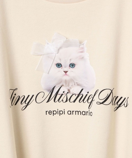 repipi armario(レピピ アルマリオ)の「【girly line】CATリボンカタアキトップス(スウェット・キッズ・サックスブルー/アイボリー/グレー・LARGE/MEDIUM/SMALL)」の13枚目の写真