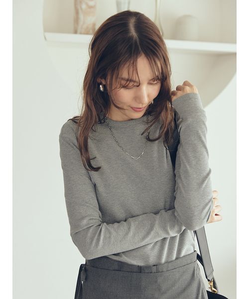 Mila Owen（ミラオーウェン）の「テレコクルーネックプルオーバー（Tシャツ/カットソー・レディース・ブラック/オリーブ/グレー/ホワイト/ミント・0/1）」の3枚目の写真