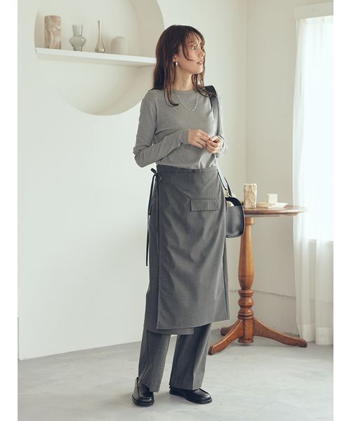 Mila Owen（ミラオーウェン）の「テレコクルーネックプルオーバー（Tシャツ/カットソー・レディース・ブラック/オリーブ/グレー/ホワイト/ミント・0/1）」の14枚目の写真