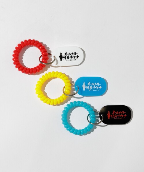 FREAK'S STORE(フリークスストア)の「SAUVENIR/サウベニア 別注 オールナイト野良サウナ ブレスレットキーホルダー(キーホルダー・メンズ・レッド/イエロー/ブルー・ONE SIZE)」の4枚目の写真