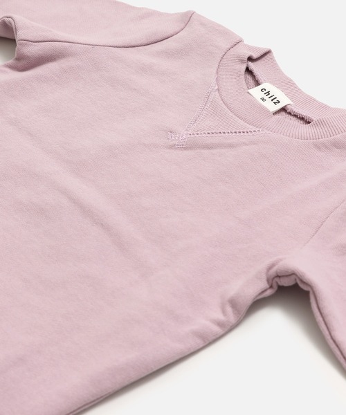 chil2（チルツー）の「綿100% 無地裏毛トレーナー（スウェット・キッズ・グリーン/ブルー/ベージュ/オートミール/ネイビー/ミント/ブラウン/ホワイト/オレンジ/イエロー/ラベンダー/クリーム/チャコールグレー/グレー/スモークピンク/サックスブルー/カーキ/ブラック/ワインレッド/レッド・110cm/100cm/160cm/90cm/80ｃｍ/120cm/150cm/140cm/130cm）」の21枚目の写真