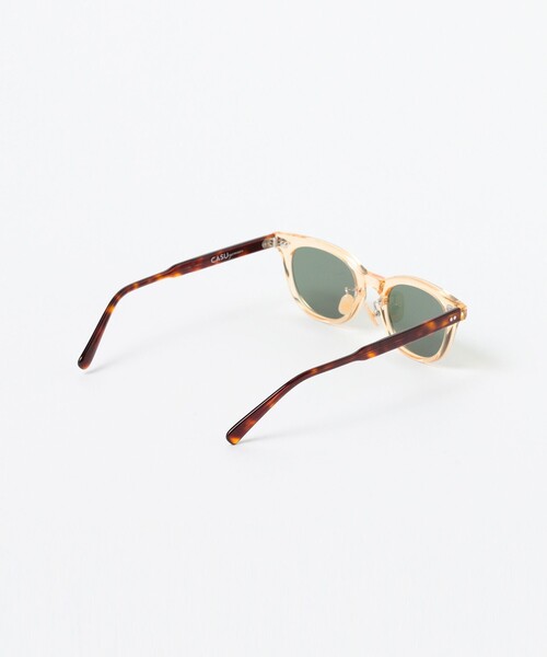 CASU eyewear(キャスアイウェア)の「【別注】CASU / Track(サングラス・メンズ・クリーム/ブラック・ONE SIZE)」の4枚目の写真
