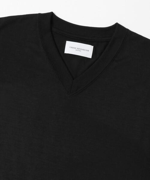 URBAN RESEARCH(アーバンリサーチ)の「new basic WASHABLE MERINO WOOL V-NECK(ニット/セーター・メンズ・ブラウン/レッド/ブラック・MEDIUM/LARGE/X-LARGE)」の14枚目の写真