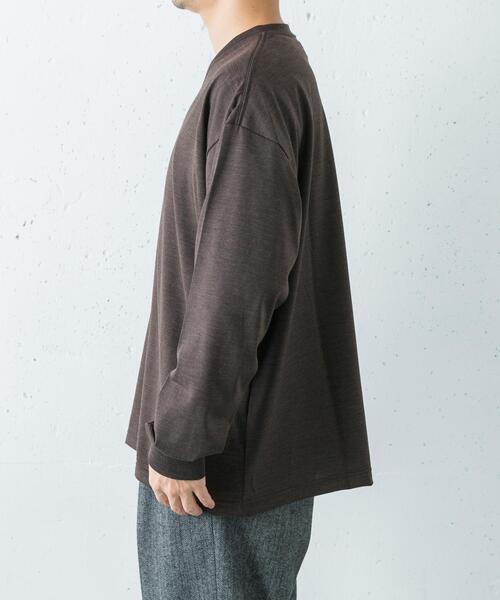 URBAN RESEARCH(アーバンリサーチ)の「new basic WASHABLE MERINO WOOL V-NECK(ニット/セーター・メンズ・ブラウン/レッド/ブラック・MEDIUM/LARGE/X-LARGE)」の12枚目の写真