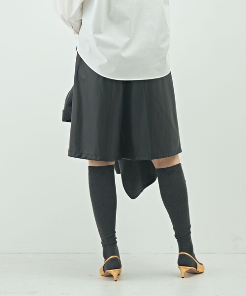 NOLLEY’S Sophi（ノーリーズソフィ）の「《セットアップ対応》ウォッシャブルフェイクレザーハーフパンツ（その他パンツ・レディース・ブラック・38/36）」の18枚目の写真