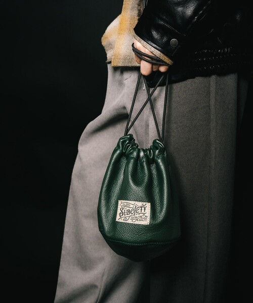 Subciety(サブサエティ)の「Leather effects bag(ハンドバッグ・メンズ・ブラック/グリーン・FREE)」の22枚目の写真