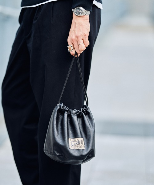 Subciety（サブサエティ）の「Leather effects bag（ハンドバッグ・メンズ・ブラック/グリーン・FREE）」の2枚目の写真