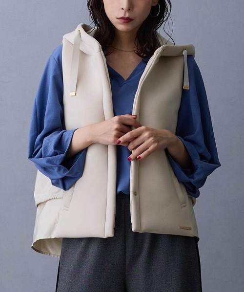 ニコルホワイト（NICOLE WHITE）/異素材使いフードベスト 異素材使いのフードベスト（ベスト）｜NICOLE white（ニコルホワイト