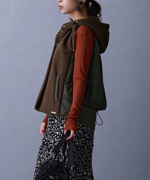 異素材使いのフードベスト（ベスト）｜NICOLE white（ニコルホワイト