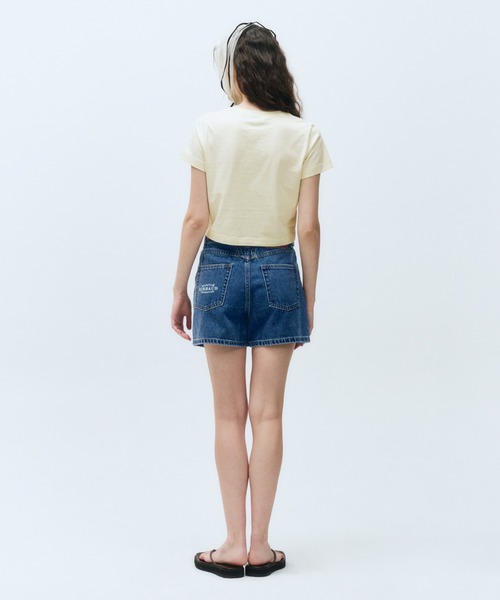 MARITHE + FRANCOIS GIRBAUD(マリテフランソワジルボー)の「W CLASSIC LOGO CROP TEE(Tシャツ/カットソー・レディース・Cream/Black/ヘザーグレー/White/Navy/ピンク系・MEDIUM/SMALL)」の11枚目の写真