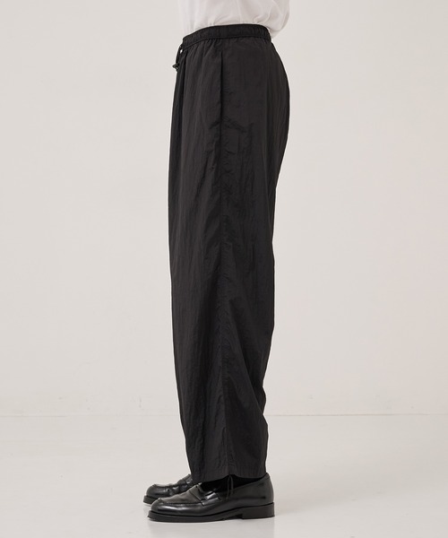 ATON（エイトン）の「【ATON/エイトン】HAND DYED NYLON UTILITY PANTS（その他パンツ・メンズ・ブラック・4）」の7枚目の写真