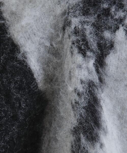 tk.TAKEO KIKUCHI（ティーケータケオキクチ）の「ボールドストライプシャギーニットVカーディガン（カーディガン/ボレロ・メンズ・ライトグレー/ブラウン系その他/ブラック・01/02/03）」の21枚目の写真