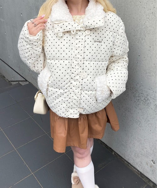 Mejoul（メジュール）の「もこもこボアカラードット柄コーデュロイ中綿ショートジャケット（ダウンジャケット/コート・レディース・ホワイト・M/L）」の13枚目の写真