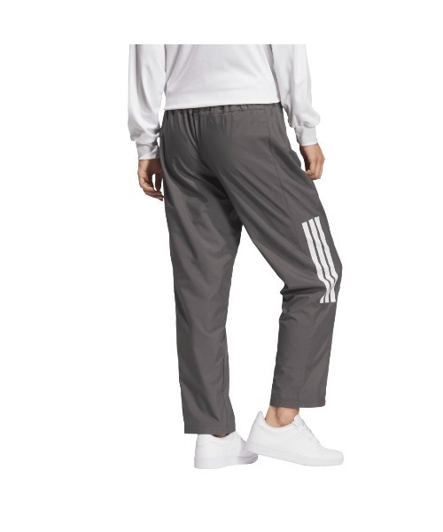adidas(アディダス)の「アディダス adidas チーム ルーズフィット ウインドブレーカー パンツ(その他パンツ・レディース・ブラック/ネイビー/グレー・S/M/L/XL)」の12枚目の写真
